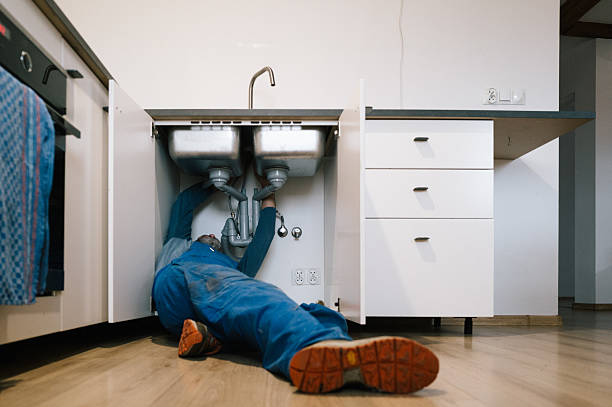 Professional Plumbing technician working in Midland, WA